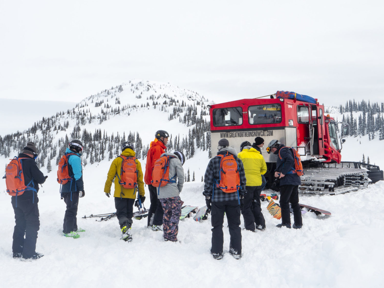 Snowcat Skiing in Revelstoke cat skiing