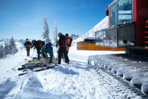 cat skiing