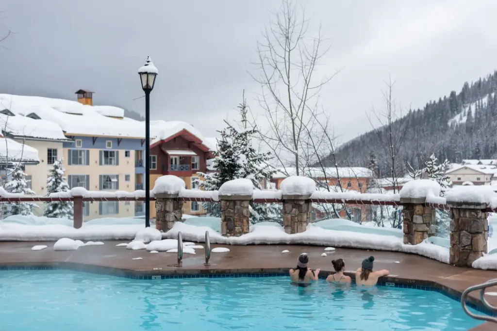 Sun Peaks Ski Resort Packages